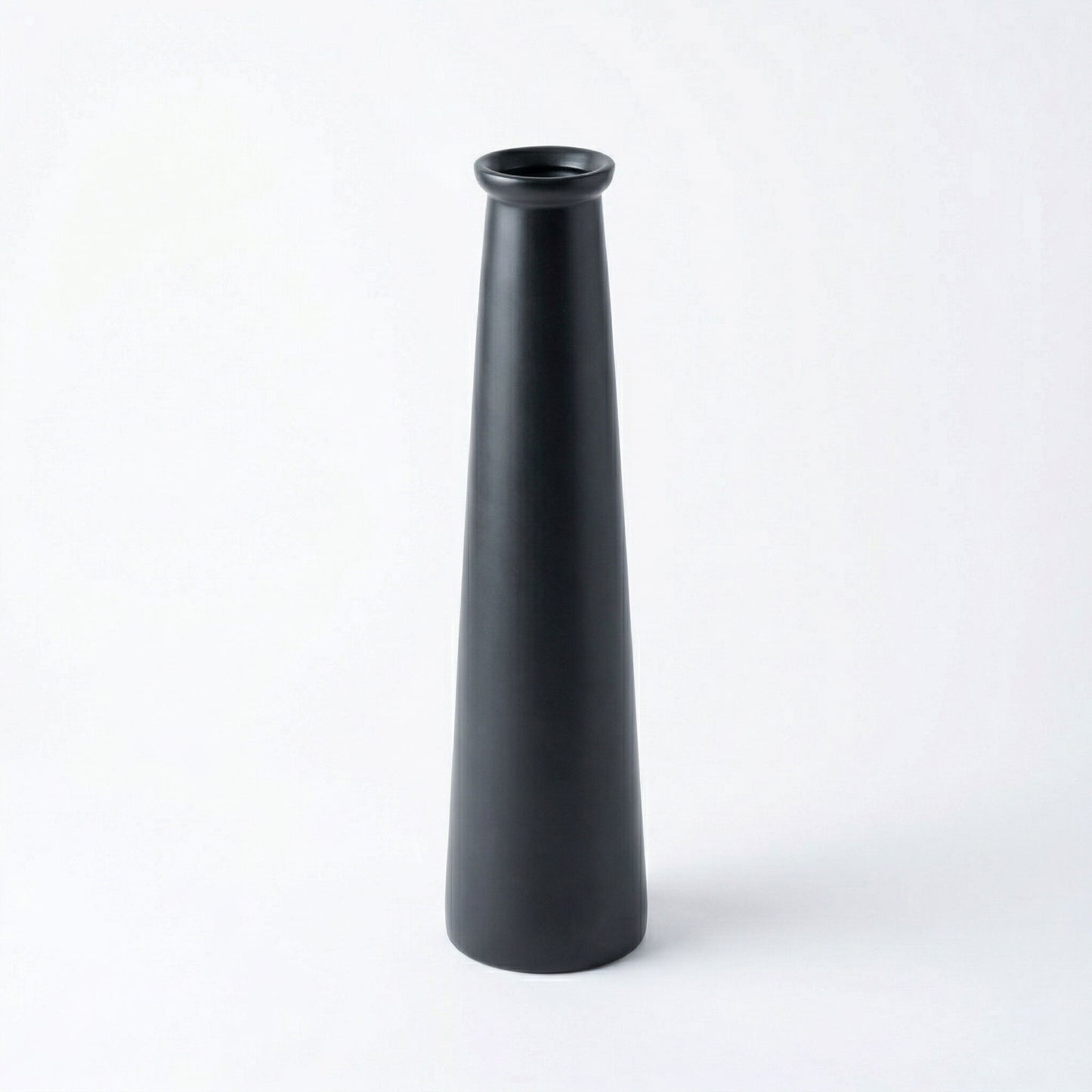 Jarrón Cónico "Obsidian 55"